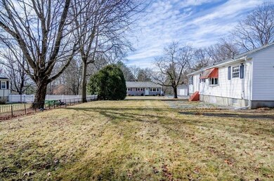 27 Oakcrest Cir, Methuen, MA 01844 - photo 3