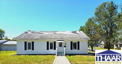 209 H St NW, Linton, IN 47441 - photo 2