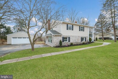 1225 Taylor Dr, Langhorne, PA 19047 - photo 3