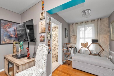 21812 141st Rd, Springfield Gardens, NY 11413 - photo 4