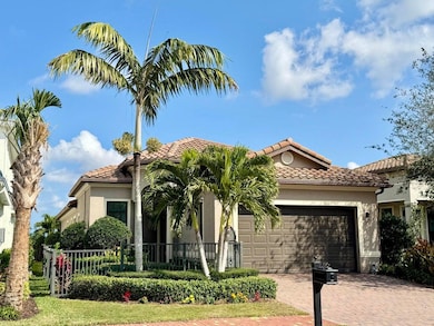 320 SE Fascino Cir, Port Saint Lucie, FL 34984 - photo 2