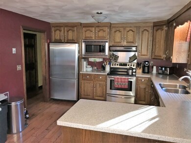 33 Gale Rd, Charlton, MA 01507 - photo 6