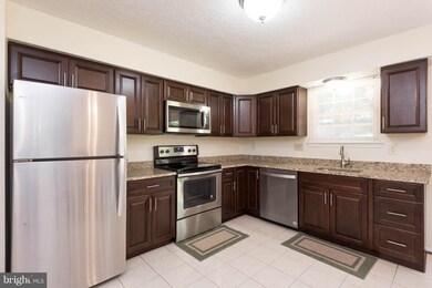 unlisted-address, Hyattsville, MD 20784 - photo 6