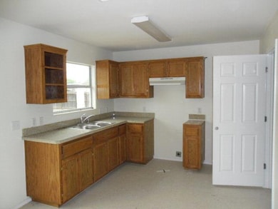 2500 W Coast Dr unit Ph 3 Lot 146, Weslaco, TX 78596 - photo 2