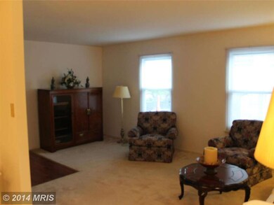 2403 Vineyard Ln, Crofton, MD 21114 - photo 6