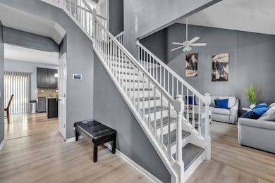 1130 Laurel Ln, Gurnee, IL 60031 - photo 5