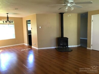 20787 Canterbury Ct, Bend, OR 97702 - photo 4