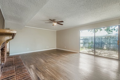 9117 Fairmont Cir, Rowlett, TX 75088 - photo 3