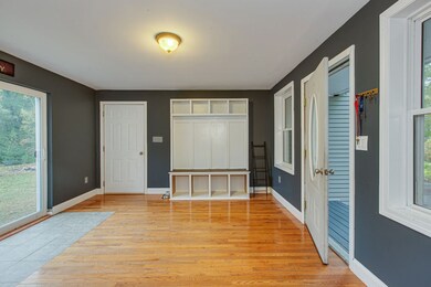 654 Sixth Range Rd, Pembroke, NH 03275 - photo 2