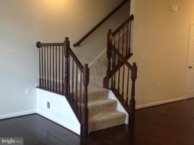 43443 Town Gate Square, Chantilly, VA 20152 - photo 5