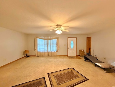 80 SE 12th St, Linton, IN 47441 - photo 3