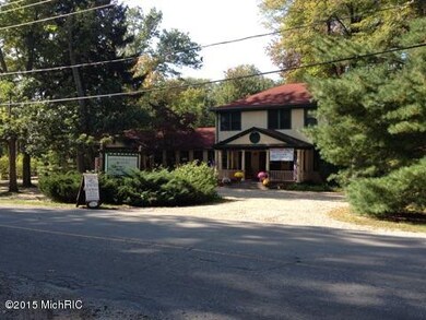 16212 Quality Ln unit 6, Union Pier, MI 49129 - photo 2