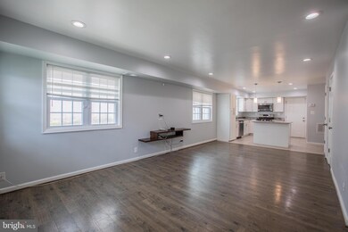 5517 Hunt Place NE, Washington, DC 20019 - photo 4