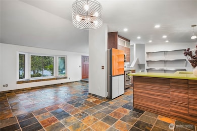 9804 237th Place SW, Edmonds, WA 98020 - photo 5