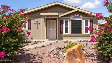BEAUTIFUL CURB APPEAL