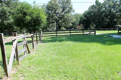 138 Greenlea Cir, Crawfordville, FL 32327 - photo 4