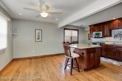 Kitchen/Dining
