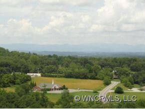 63 Rotunda Cir, Asheville, NC 28806 - photo 6