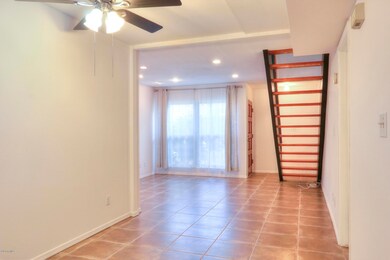 2946 N 14th St unit 15, Phoenix, AZ 85014 - photo 3
