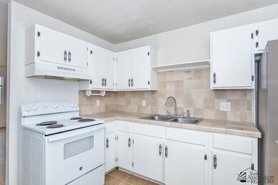 605 S El Prado Rd, Yuma, AZ 85364 - photo 7