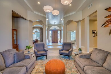 Living rm to entry straight on