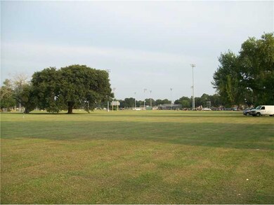 5043 Press Dr, New Orleans, LA 70126 - photo 5