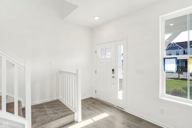 660 Bluestem Cir, New Whiteland, IN 46184 - photo 4