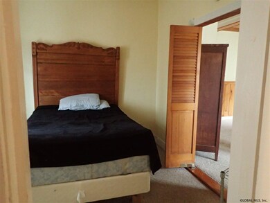 164 Spring St unit 5, Saratoga Springs, NY 12866 - photo 6