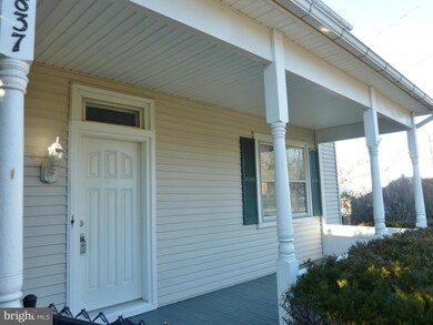 7837 Main St, Middletown, VA 22645 - photo 4
