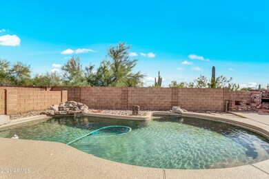 725 W Lost Dutchman-49