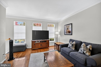 8503 Bertsky Ln, Lorton, VA 22079 - photo 6