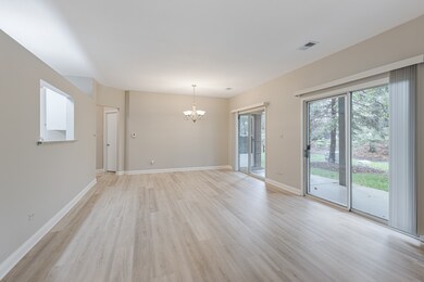 1529 Commodore Ct unit 1, Schaumburg, IL 60193 - photo 7