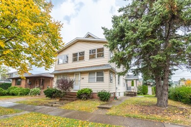 19211 Shawnee Ave unit 2/UP, Cleveland, OH 44119 - photo 2