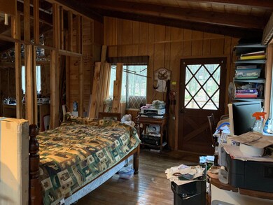 127 Heron Bay Rd, Lords Valley, PA 18428 - photo 2