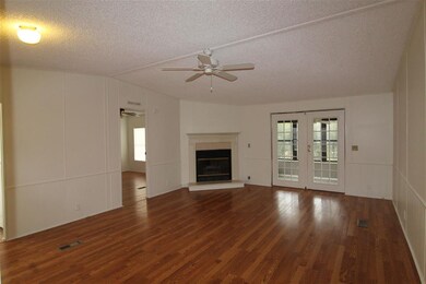 21 Russell Dr, Crawfordville, FL 32327 - photo 3