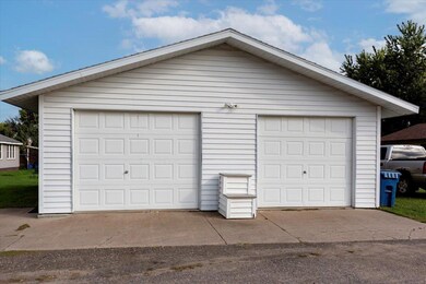 100 Grover St, Ridgeland, WI 54763 - photo 6
