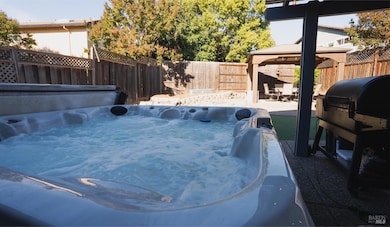 284 Flametree Cir, Windsor, CA 95492 - photo 7