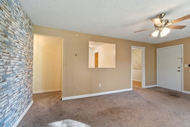 21 Clarks Rd unit 203, Amesbury, MA 01913 - photo 6