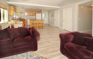 61333 Fairfield Dr, Bend, OR 97702 - photo 6