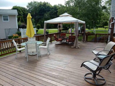 25 Bellview Rd, Troy, NY 12180 - photo 5