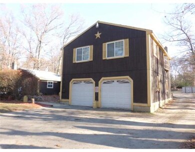 144 Mendon St, Blackstone, MA 01504 - photo 2