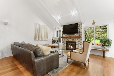 963 Duck Pond Rd, Fontana, WI 53125 - photo 6