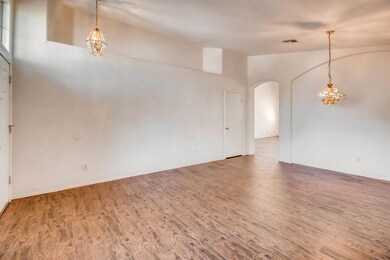 3123 E Rosemont Dr Phoenix AZ-large-007-