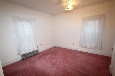 1st fl - bedroom