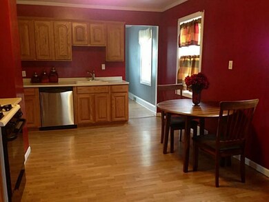 Kitchen Large Kitchen