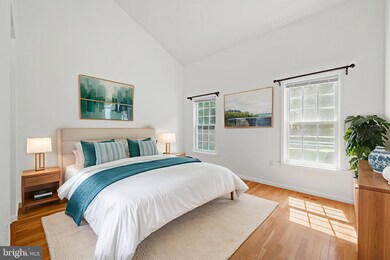 14069 Saddleview Dr, North Potomac, MD 20878 - photo 4