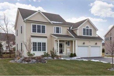 39 Hayfield Ln, Holden, MA 01520 - photo 2