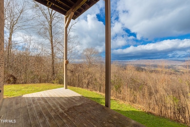 512 Wood View Ct, Kingsport, TN 37664 - photo 6