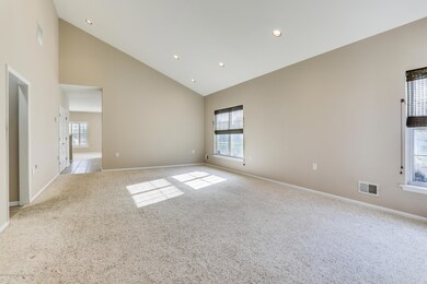 25 Pinflower Ln, Princeton Junction, NJ 08550 - photo 6