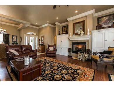 2 Darst Ln, Bella Vista, AR 72715 - photo 4